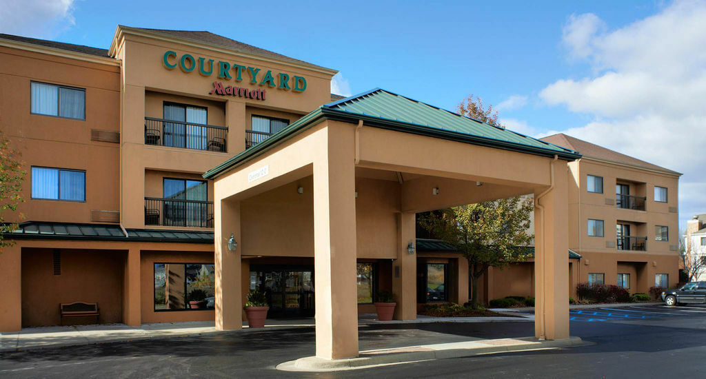Courtyard Detroit Utica Hotel Luaran gambar